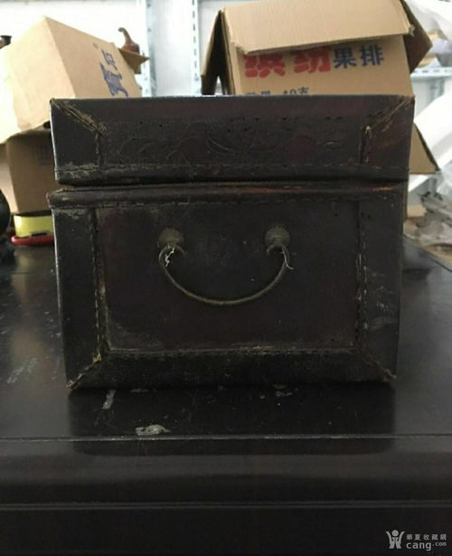 清代滿工皮箱